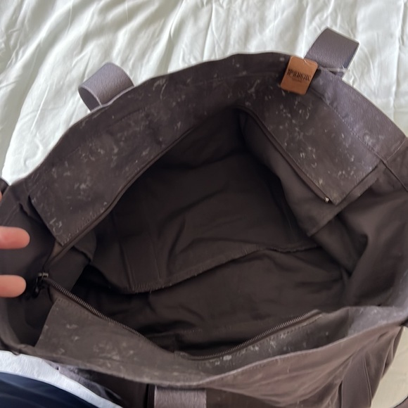 New !! Victoria Secret (Pink) medium size tote - Picture 6 of 7